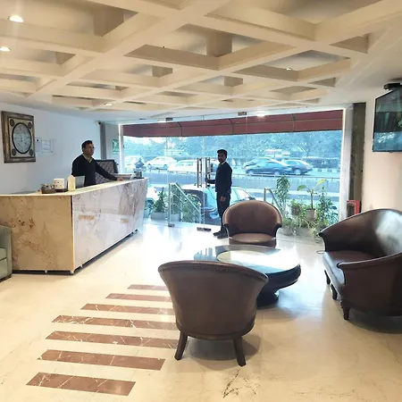 Airport Hotel The Class 5 Mins Aerocity Metro